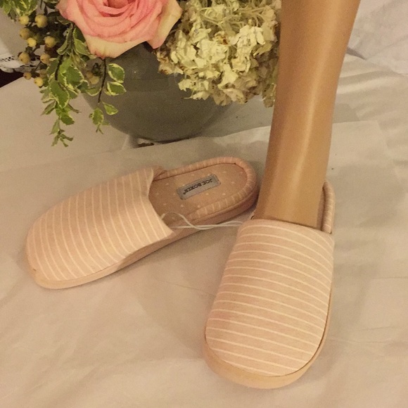 ❄️🔷JOE BOXER SLIP-ON CUSHION SLIPPERS - Picture 1 of 5